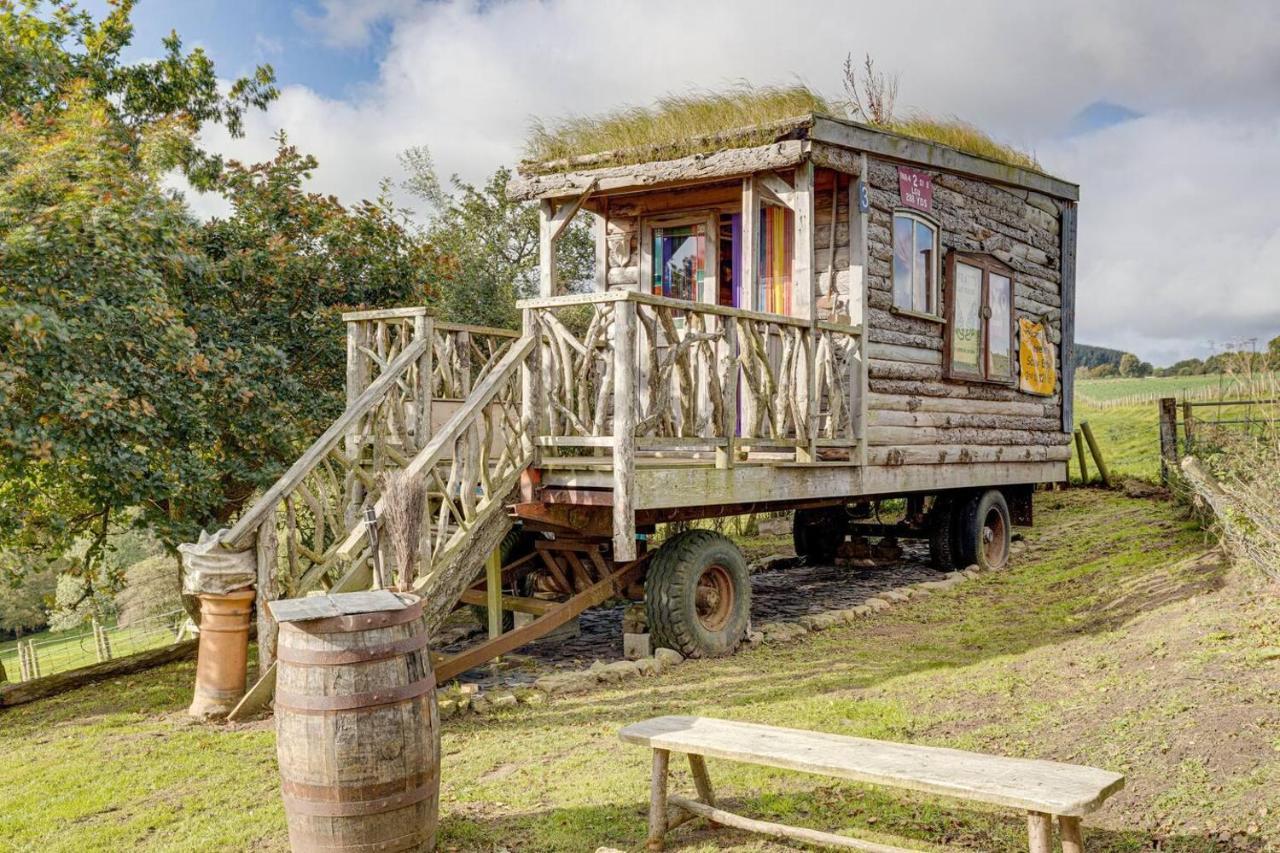 2X Double Bed - Glamping Wagon Dalby Forest Scarborough Bagian luar foto